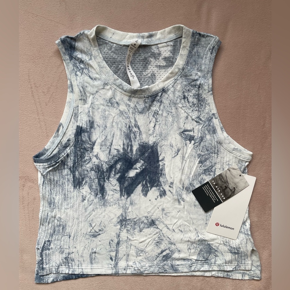 Lululemon Train to Be Tank XS WHT/LUNA NWT
